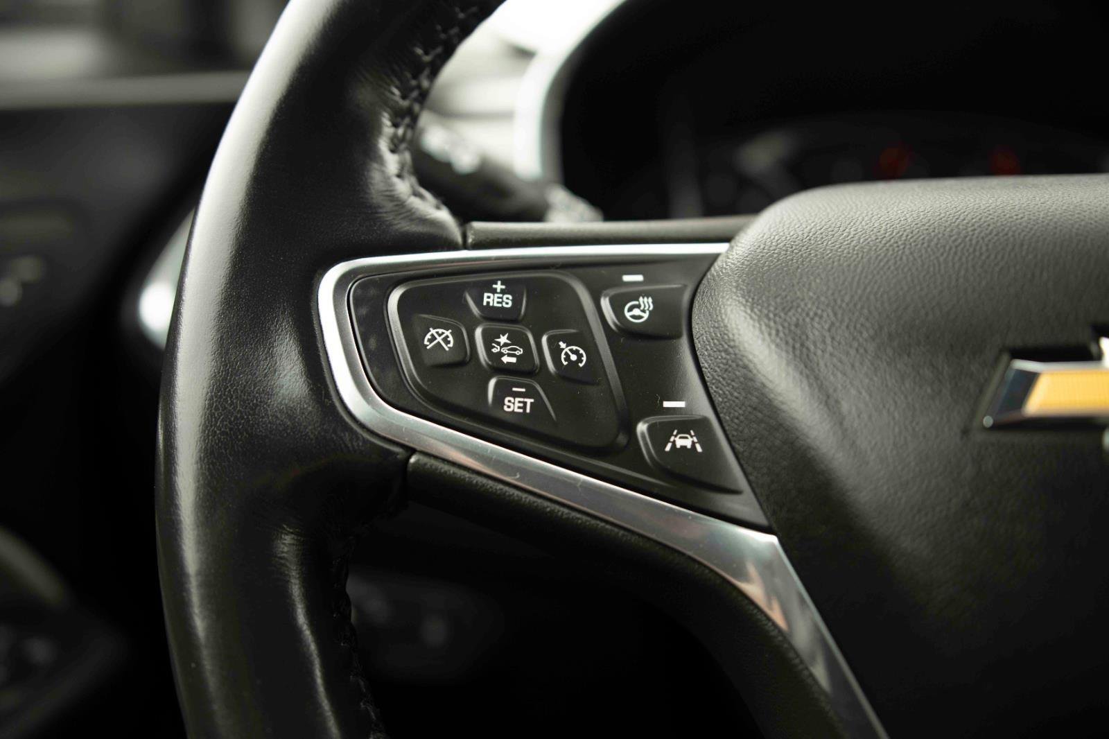 Used 2019 Chevrolet Equinox Premier FWD image 6