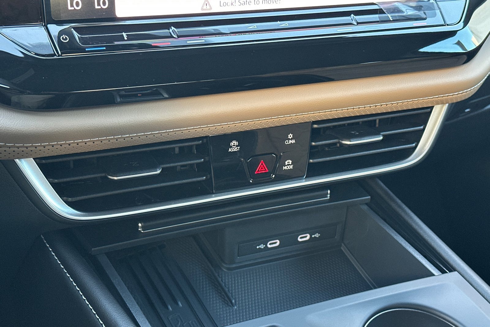 New 2026 Volkswagen Atlas Cross Sport SE image 18