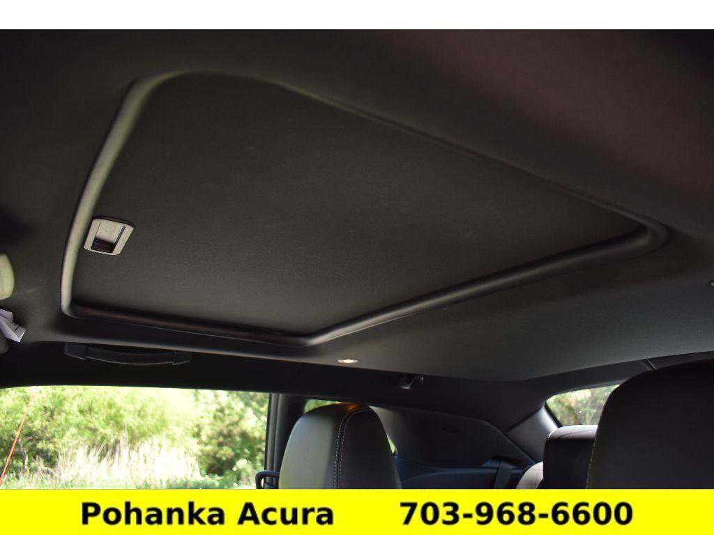 Used 2014 Dodge Challenger R/T Plus RWD image 19