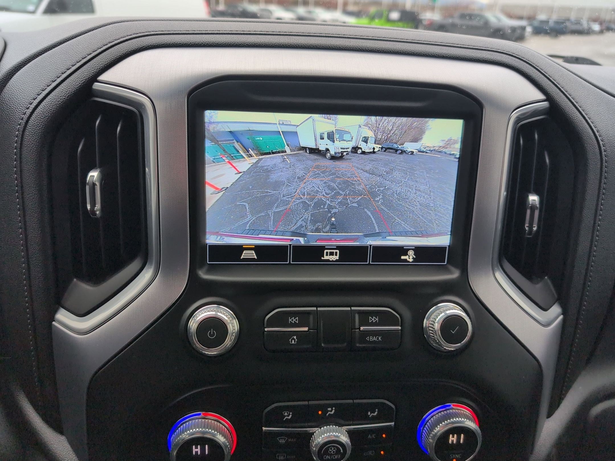 Certified 2022 GMC Sierra 3500 SLT image 32