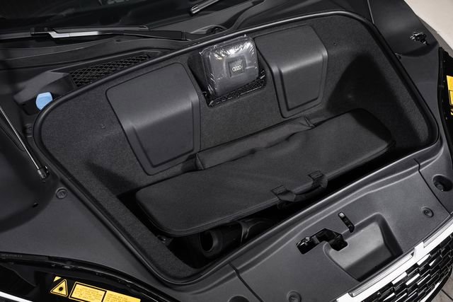 Used 2023 Audi R8 V10 performance RWD image 10