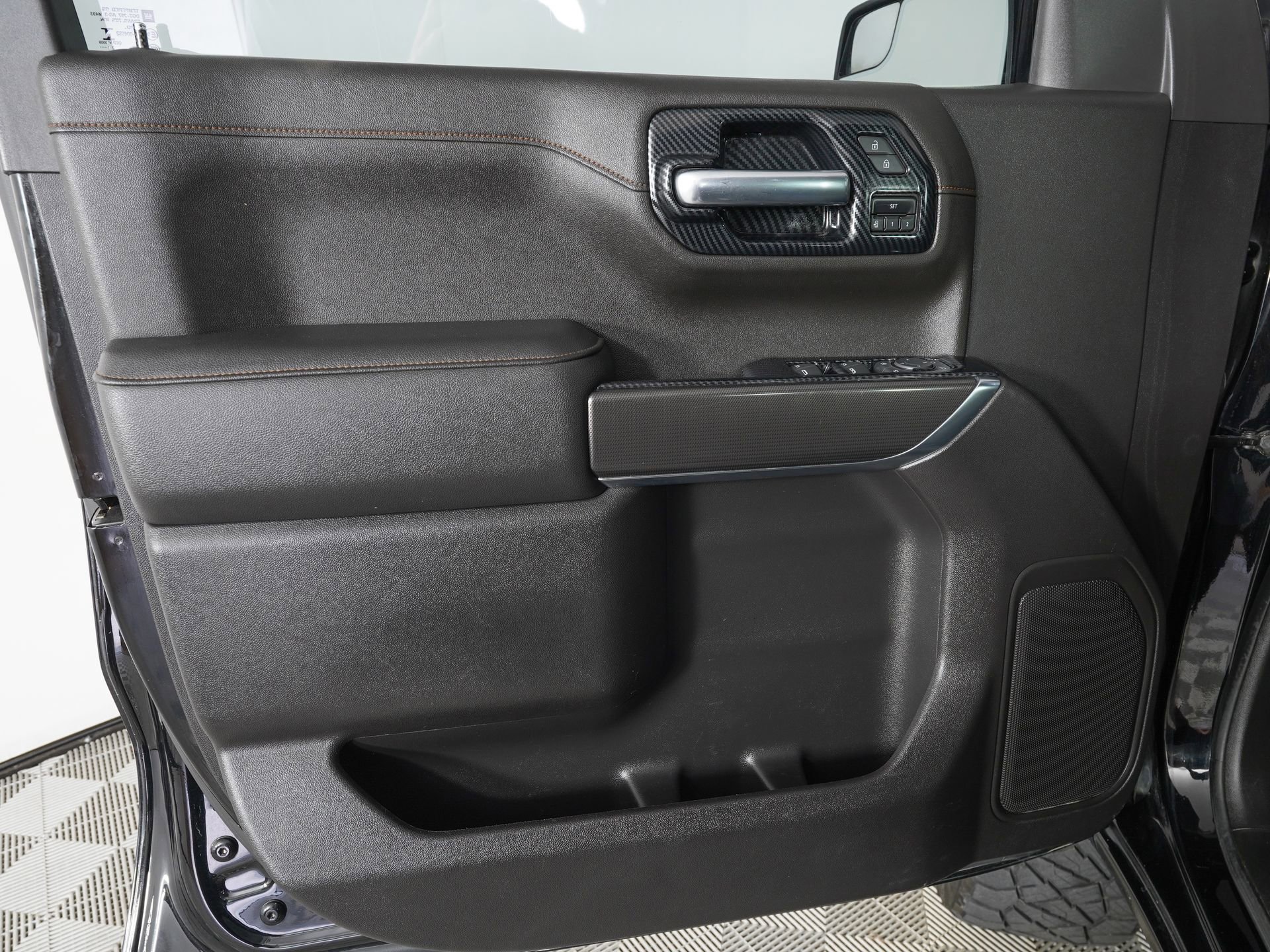 Used 2021 GMC Sierra 1500 AT4 image 13