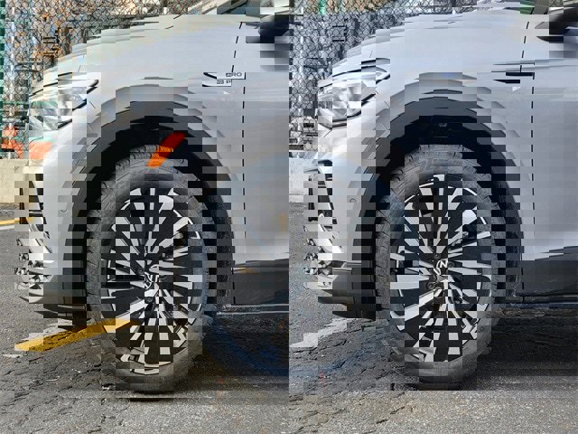 New 2026 Volkswagen ID.4 Pro image 9