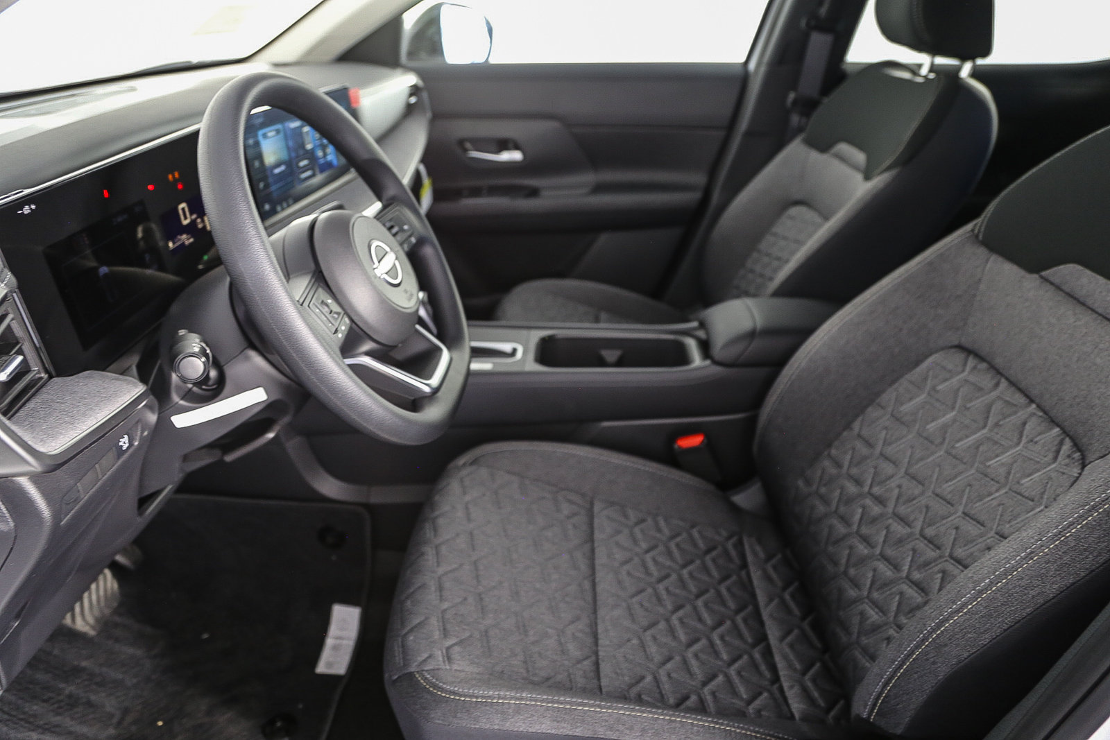 New 2026 Nissan Kicks SV FWD image 19