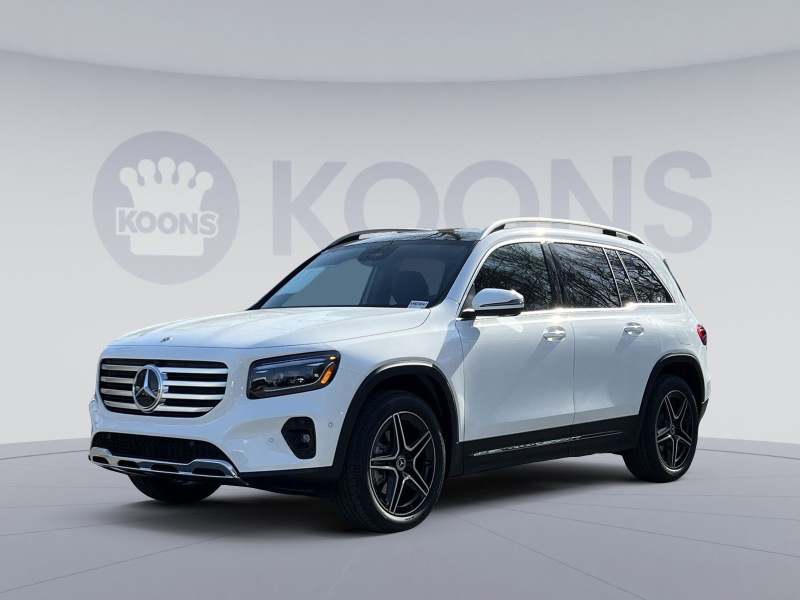 New 2026 Mercedes-Benz GLB 250 4MATIC image 1