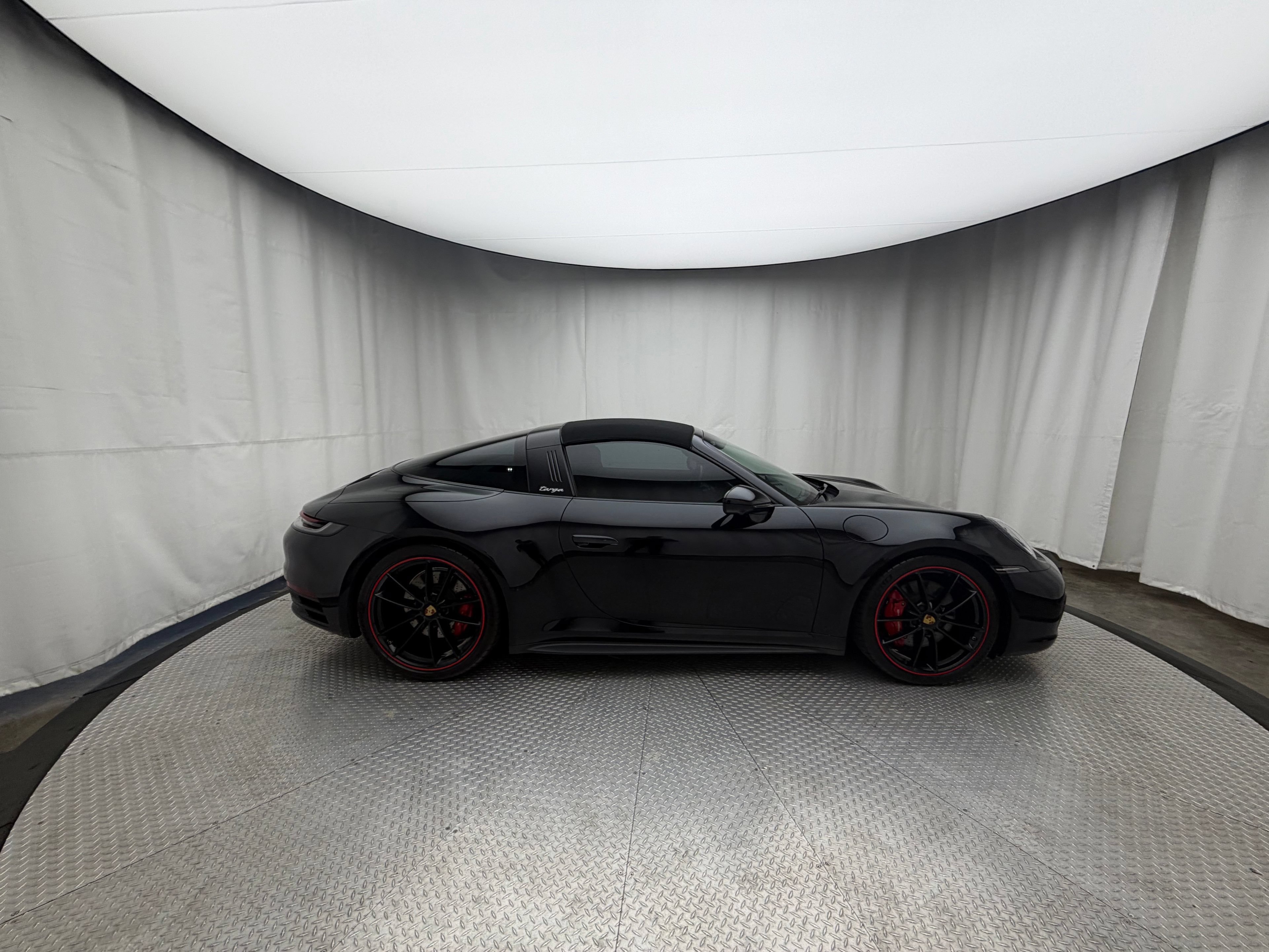 Used 2024 Porsche 911 Targa 4S AWD/4WD image 9