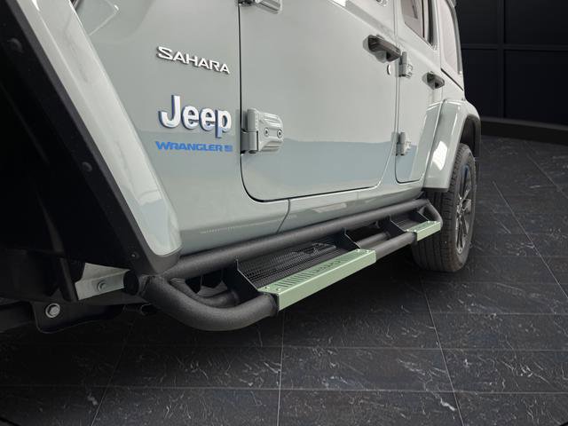 Used 2024 Jeep Wrangler Unlimited Sahara image 33