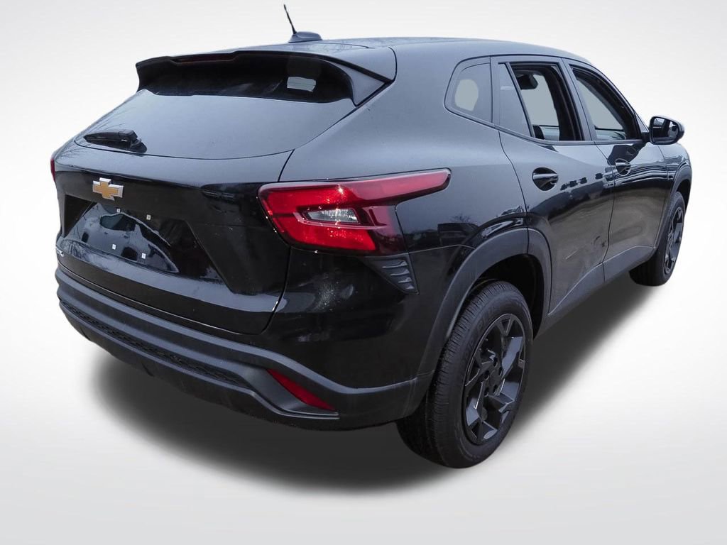 Certified 2024 Chevrolet Trax LS w/ LS Convenience Package image 7