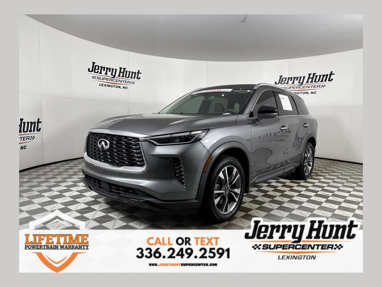 Used 2023 INFINITI QX60 Luxe FWD image 1