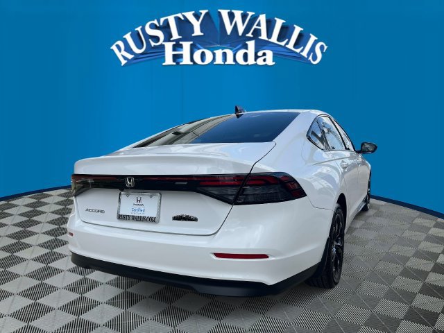Certified 2025 Honda Accord SE image 4