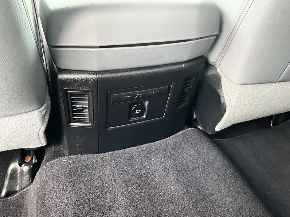 Used 2016 RAM 1500 Big Horn AWD/4WD image 31