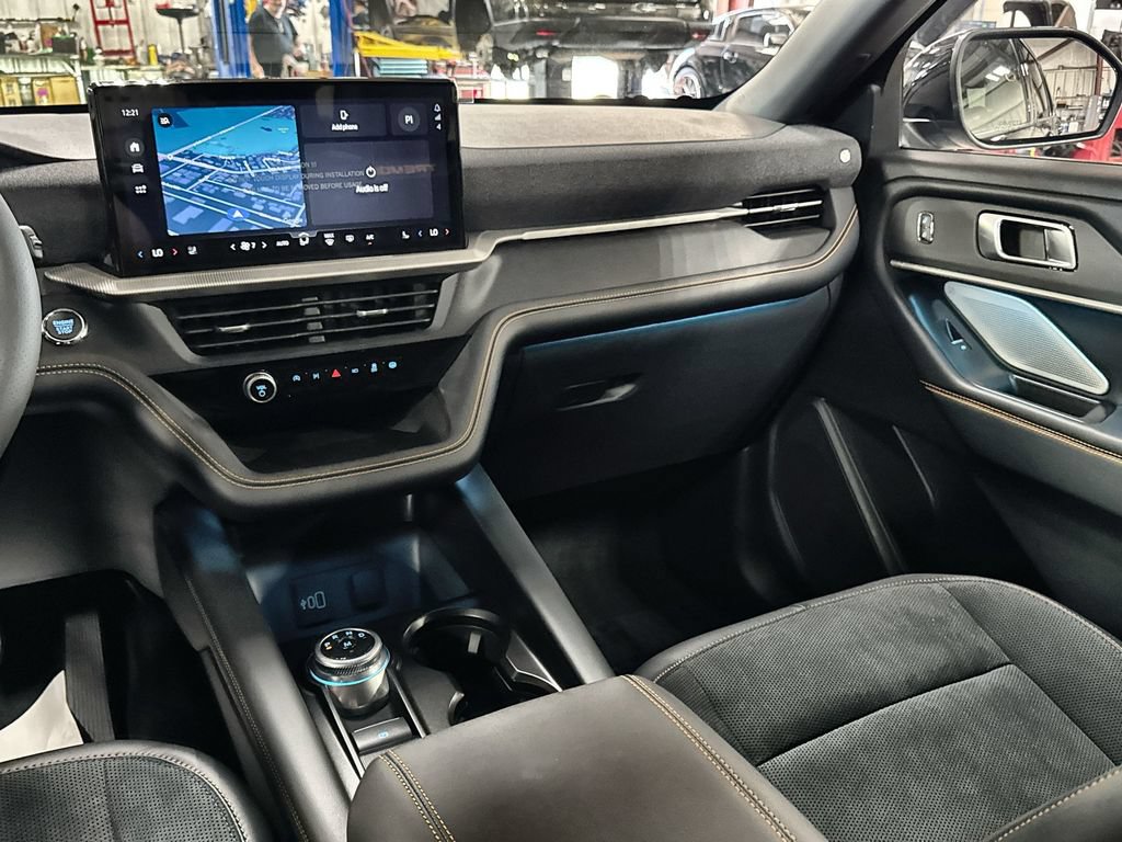 New 2026 Ford Explorer Tremor w/ Tremor Ultimate Package AWD/4WD image 28