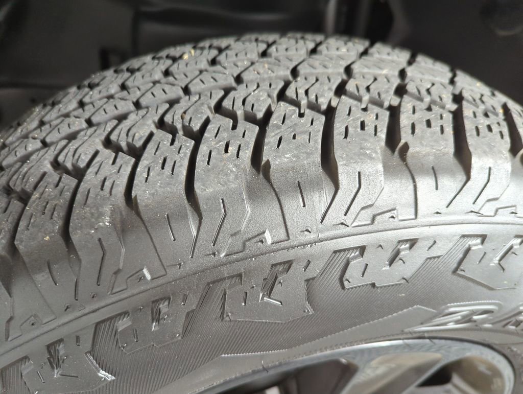 Used 2023 Jeep Wrangler Altitude image 22