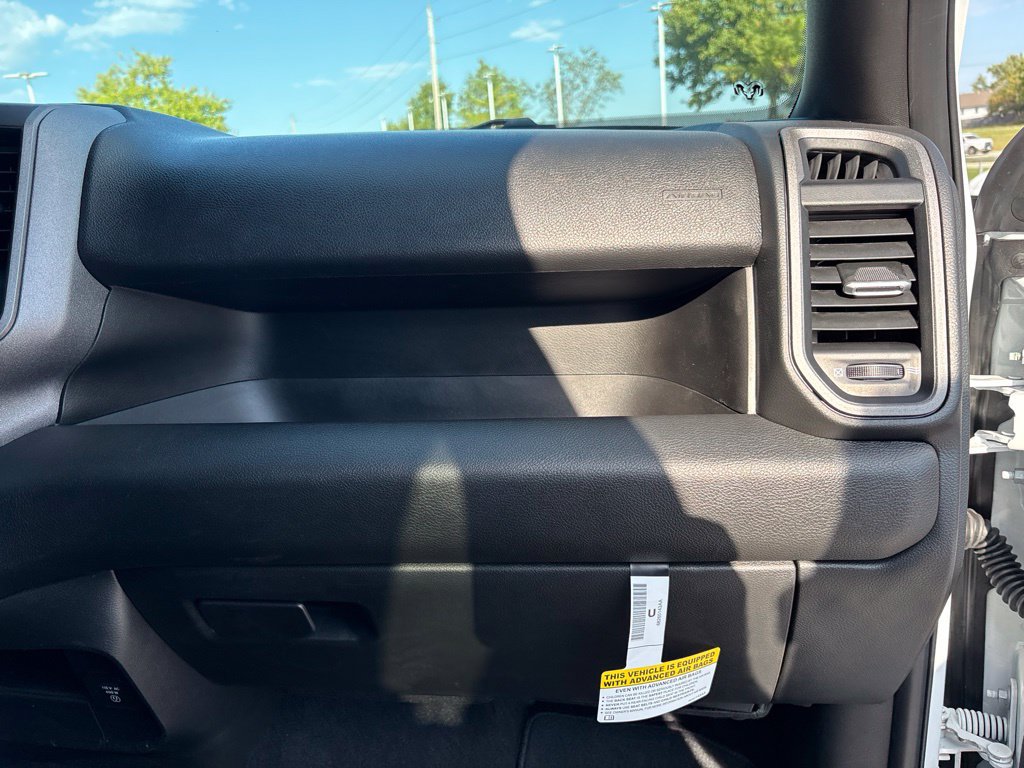 New 2027 RAM 3500 Tradesman AWD/4WD image 31