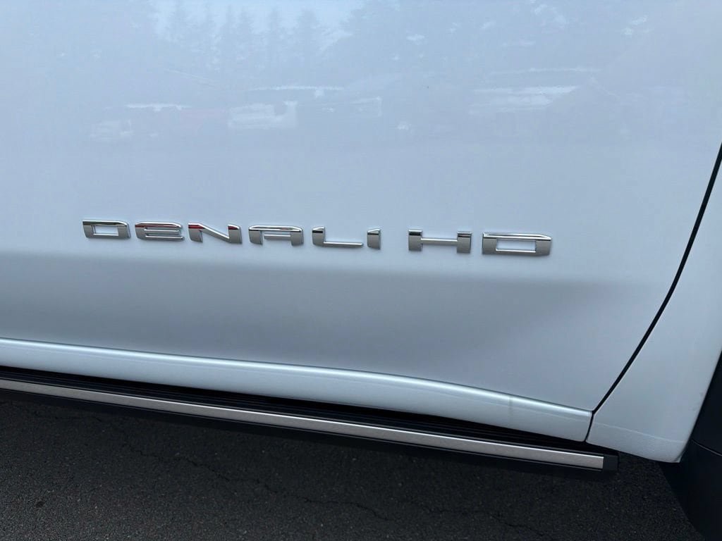 New 2026 GMC Sierra 2500 Denali Ultimate AWD/4WD image 9