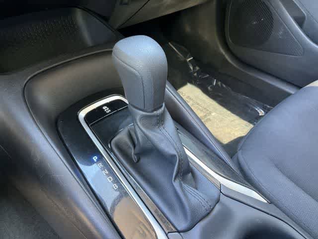 Used 2025 Toyota Corolla LE FWD image 24
