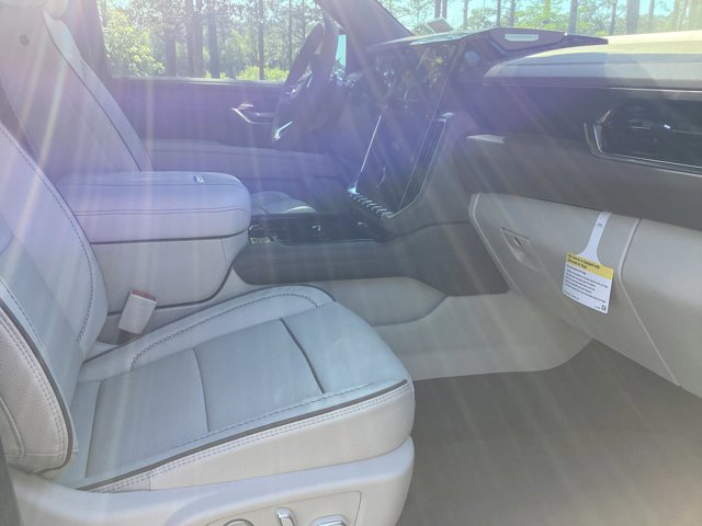 New 2026 GMC Yukon Denali w/ Denali Reserve Package AWD/4WD image 30