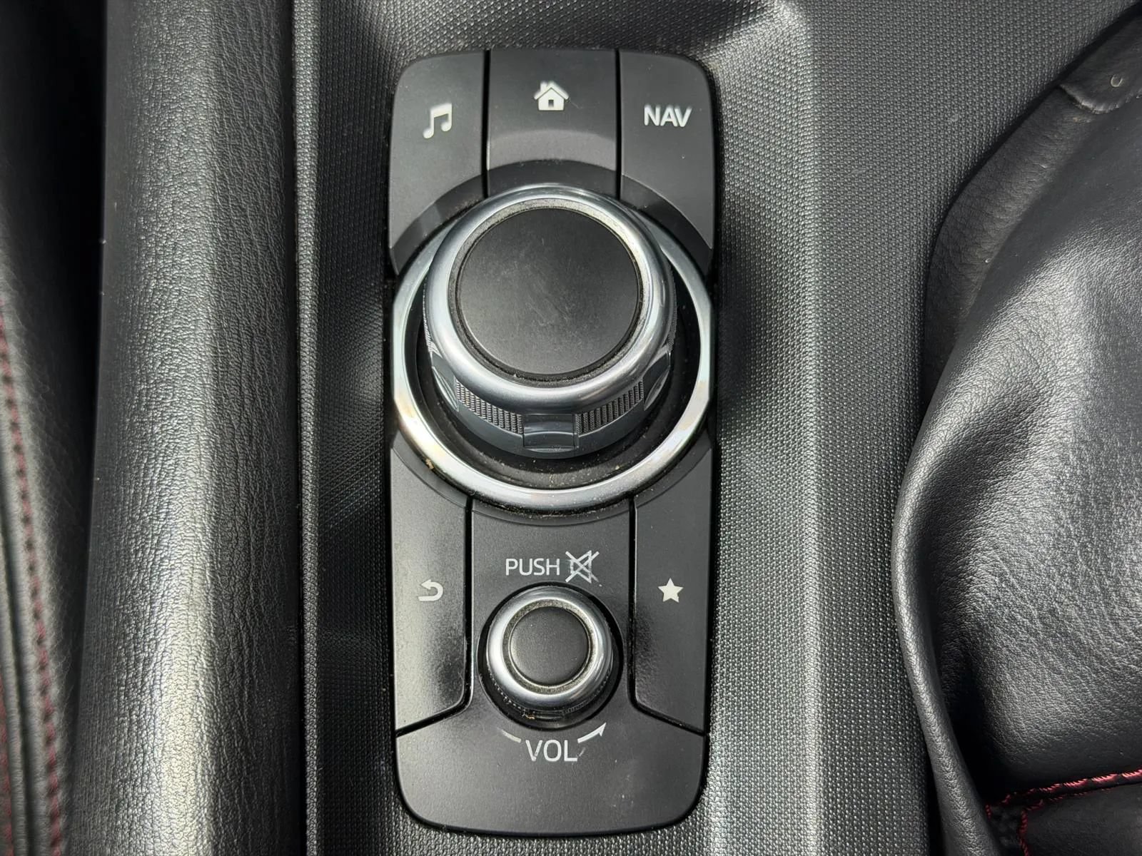 Used 2017 MAZDA MX-5 Miata RF Grand Touring RWD image 30