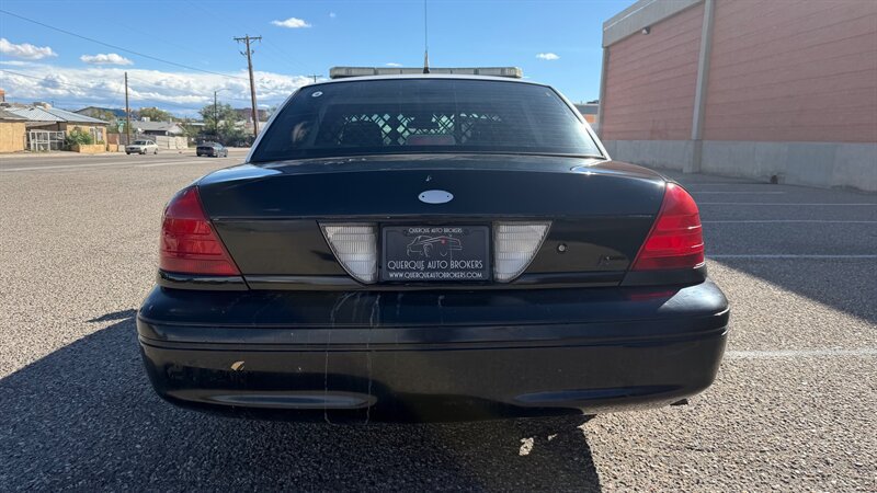 Used 2010 Ford Crown Victoria Police Interceptor RWD image 8