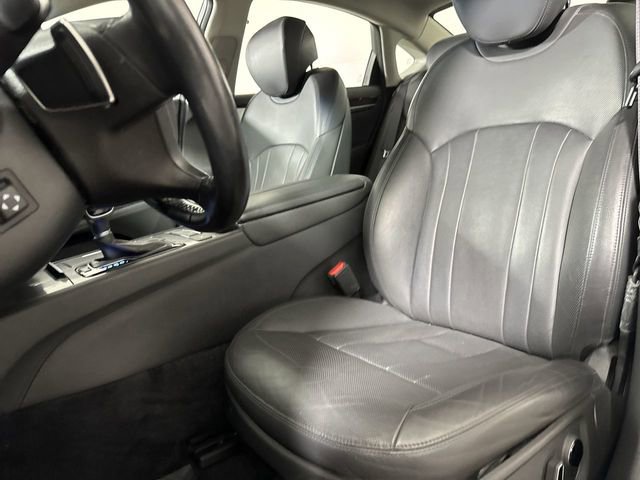 Used 2018 Genesis G80 3.8 image 18