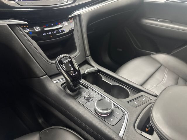Used 2022 Cadillac XT6 Premium Luxury w/ Platinum Package AWD/4WD image 21