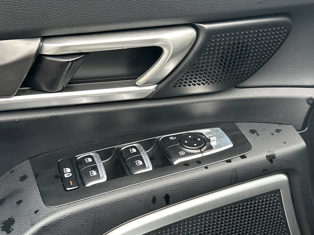 Certified 2023 Kia Telluride S w/ S Sunroof Package AWD/4WD image 22