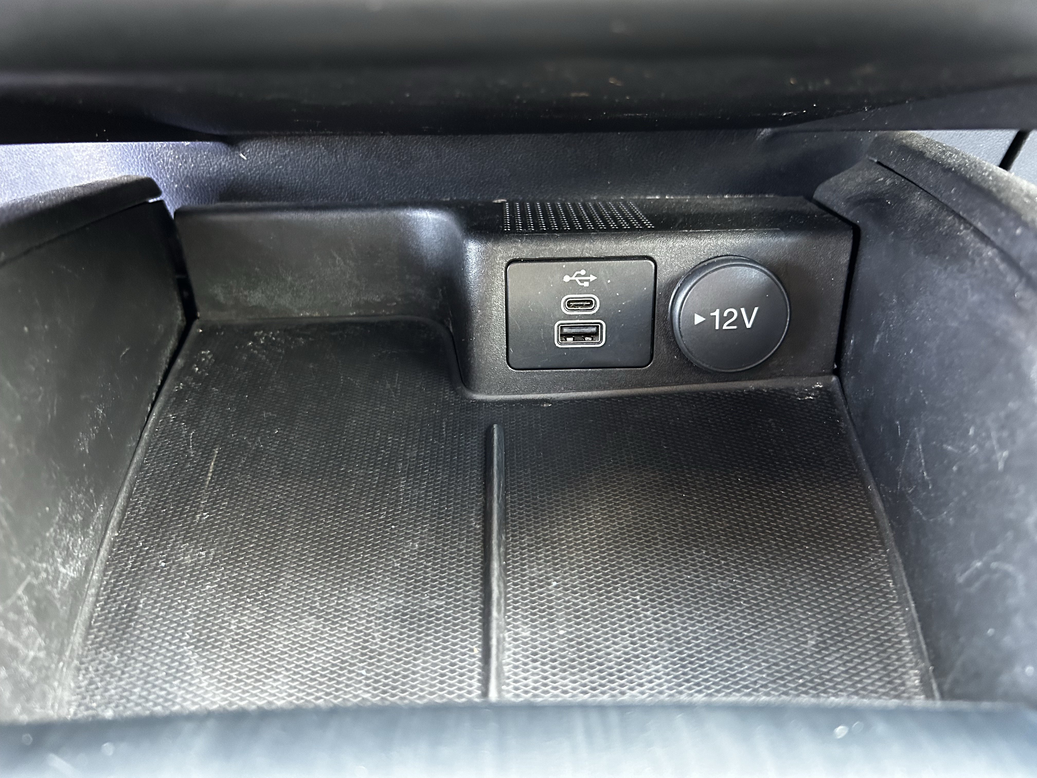 Used 2024 Ford Escape Active AWD/4WD image 33