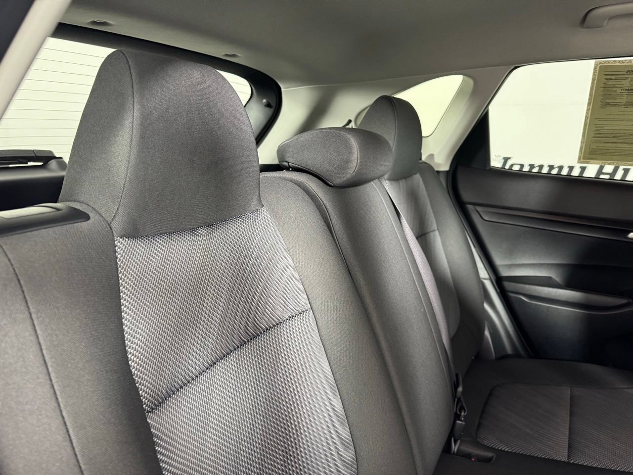 Used 2026 Kia Seltos LX FWD image 32