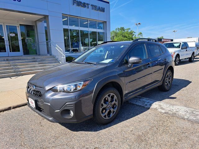 Used 2022 Subaru Crosstrek 2.5i Sport w/ Moonroof Package AWD/4WD image 2