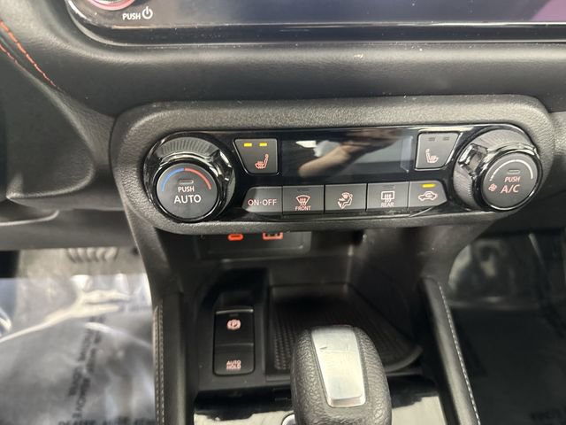 Used 2024 Nissan Kicks SR w/ SR Premium Package image 10