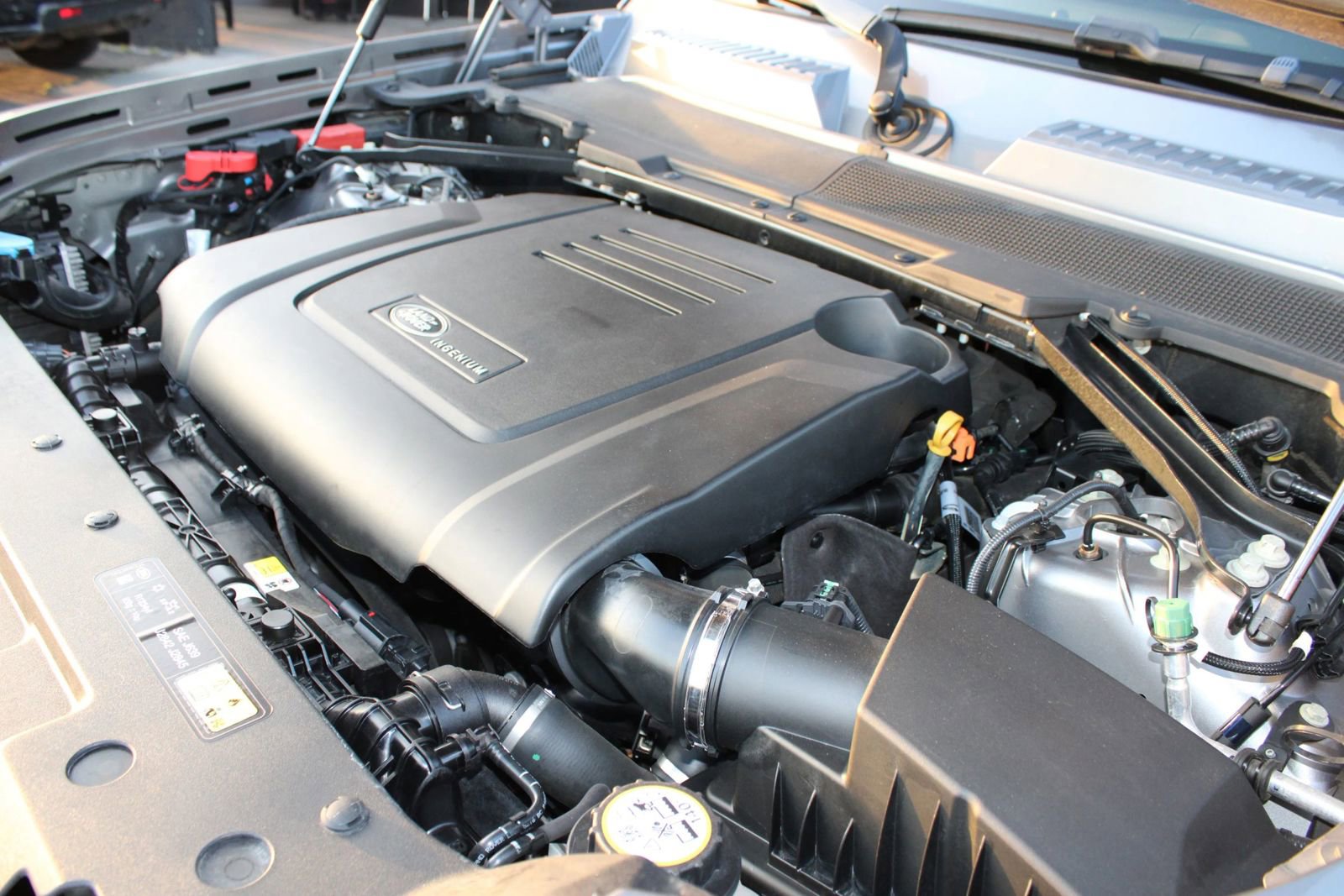 Used 2024 Land Rover Defender 110 S AWD/4WD image 41