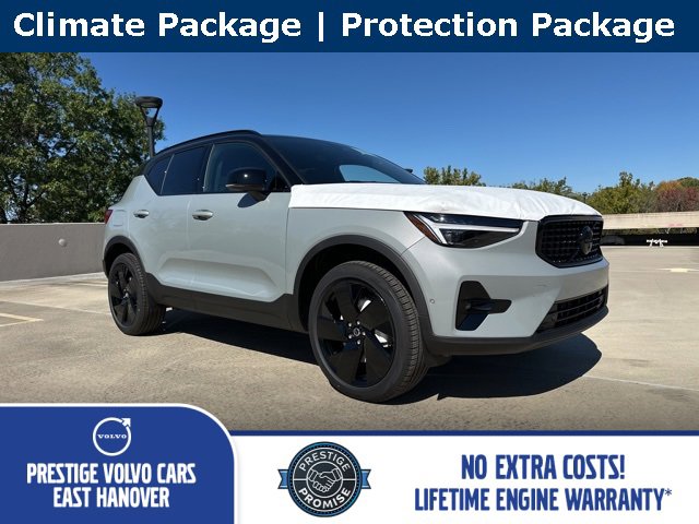 New 2026 Volvo XC40 B5 Ultra w/ Climate Package