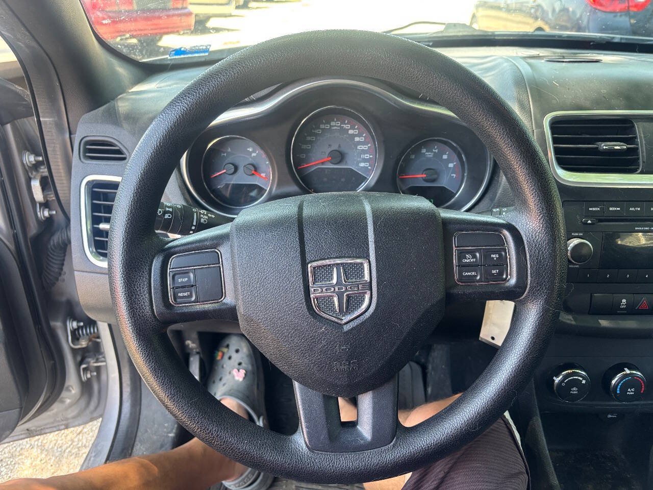 Used 2013 Dodge Avenger SE FWD image 9