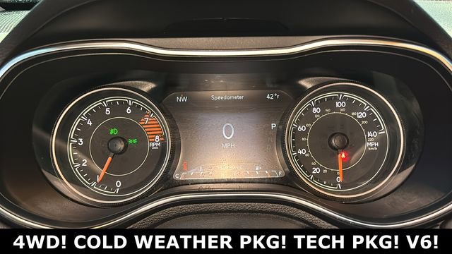 Used 2019 Jeep Cherokee Trailhawk w/ Cold Weather Group image 13