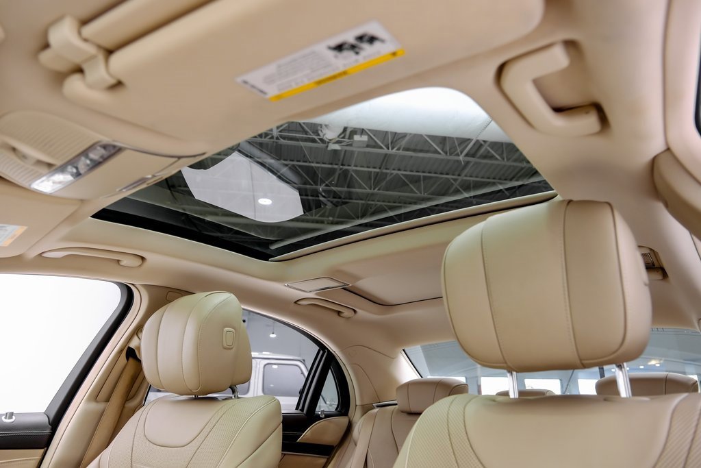 Used 2019 Mercedes-Benz S 560 4MATIC Sedan image 10