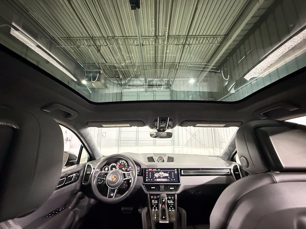 Used 2022 Porsche Cayenne GTS AWD/4WD image 50