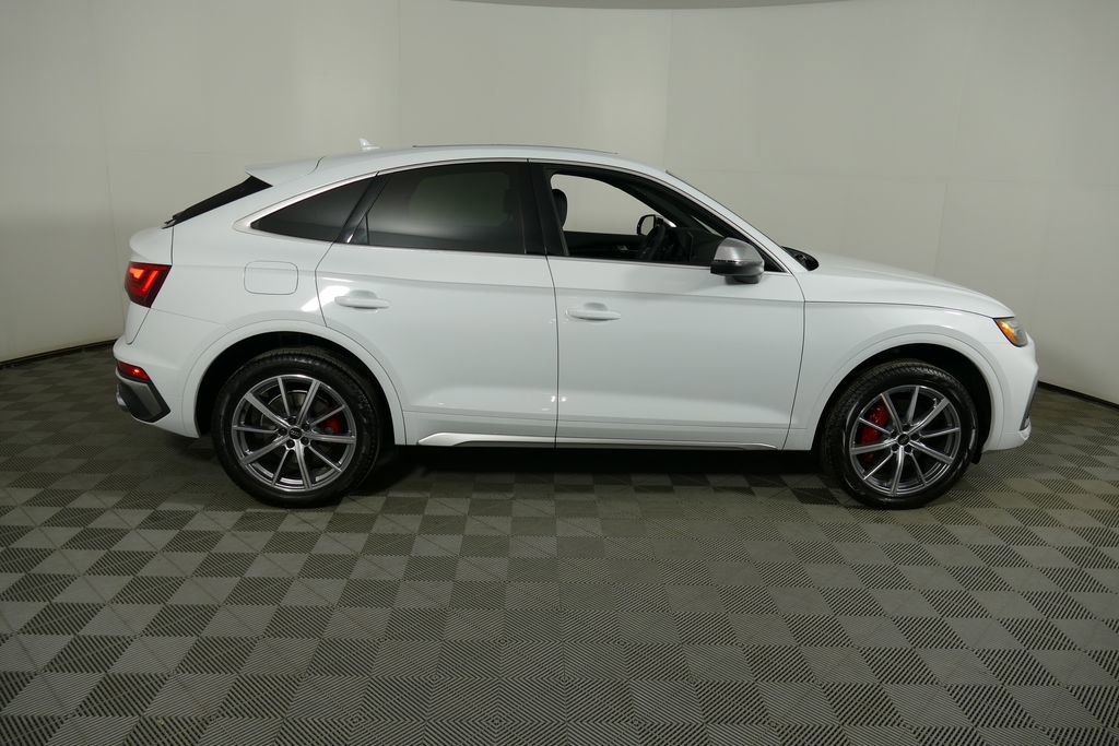 Used 2025 Audi SQ5 Premium Plus w/ Premium Plus Package image 34