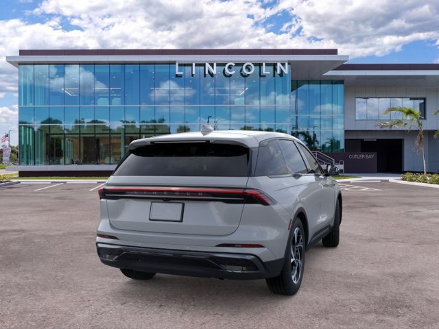 New 2026 Lincoln Nautilus Premier w/ Equipment Group 102A AWD/4WD image 8