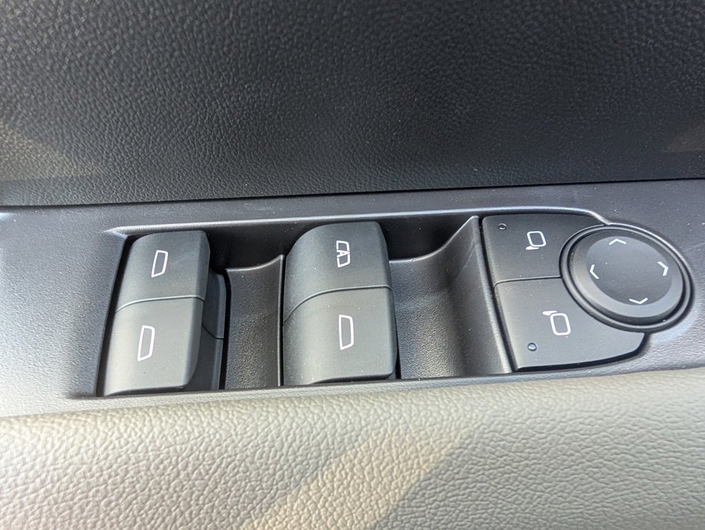 New 2026 Chevrolet Colorado ZR2 w/ Technology Package image 11