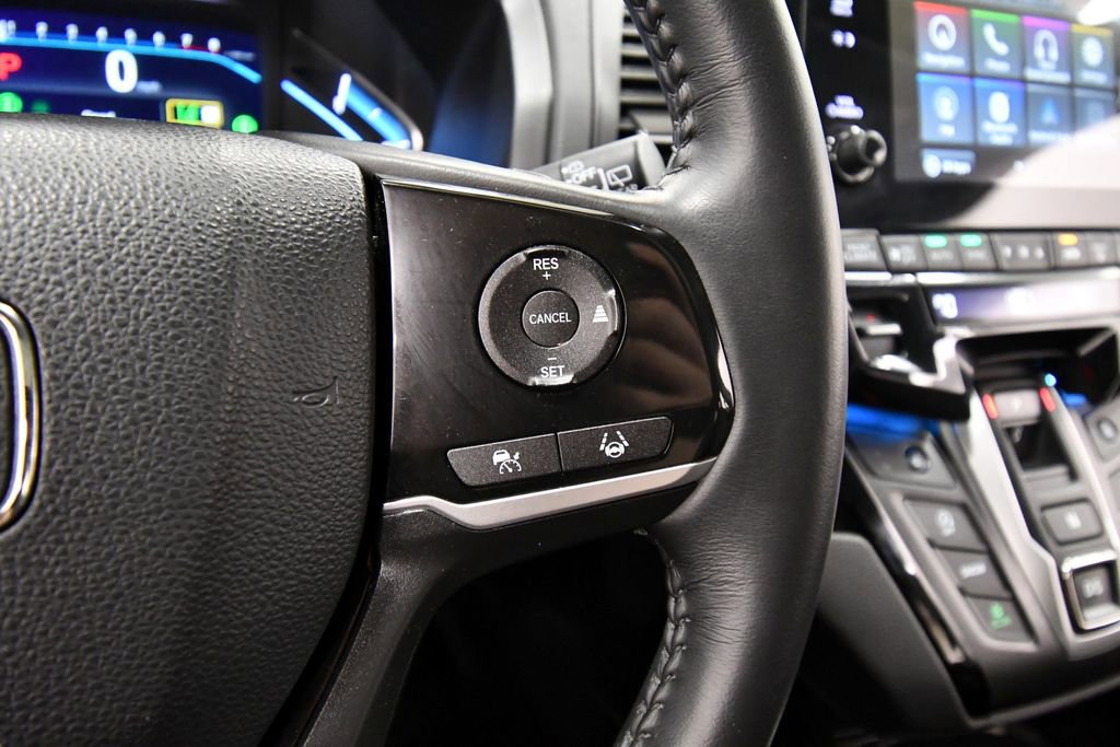 Certified 2024 Honda Odyssey Touring image 25