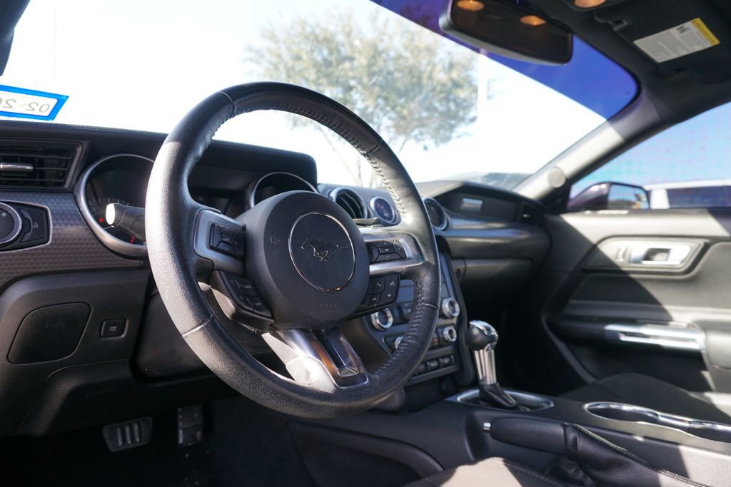 Used 2019 Ford Mustang Coupe w/ Ecoboost Performance Package image 17