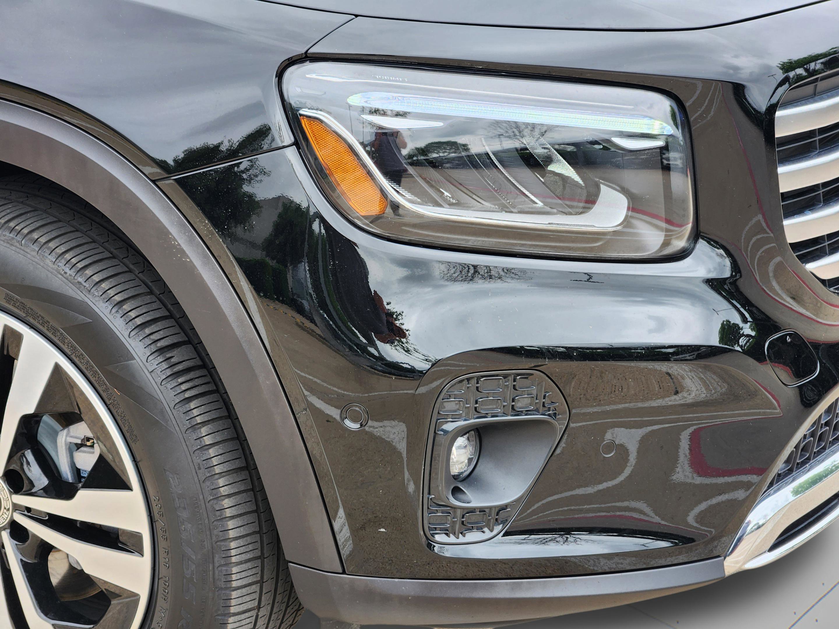 Certified 2025 Mercedes-Benz GLB 250 image 26