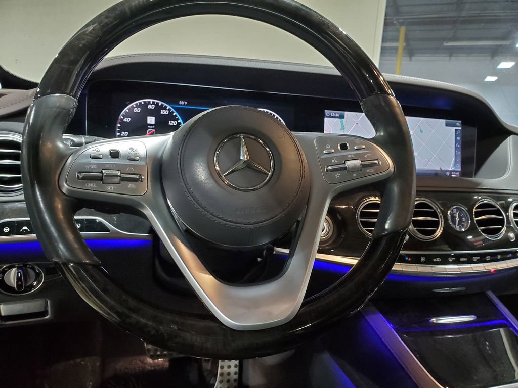 Used 2018 Mercedes-Benz S 560 4MATIC Sedan image 35
