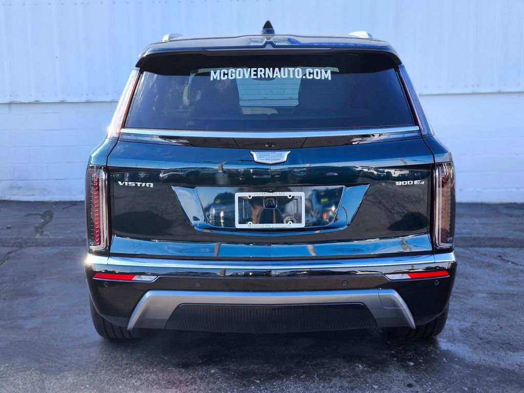Used 2026 Cadillac Vistiq Luxury image 4