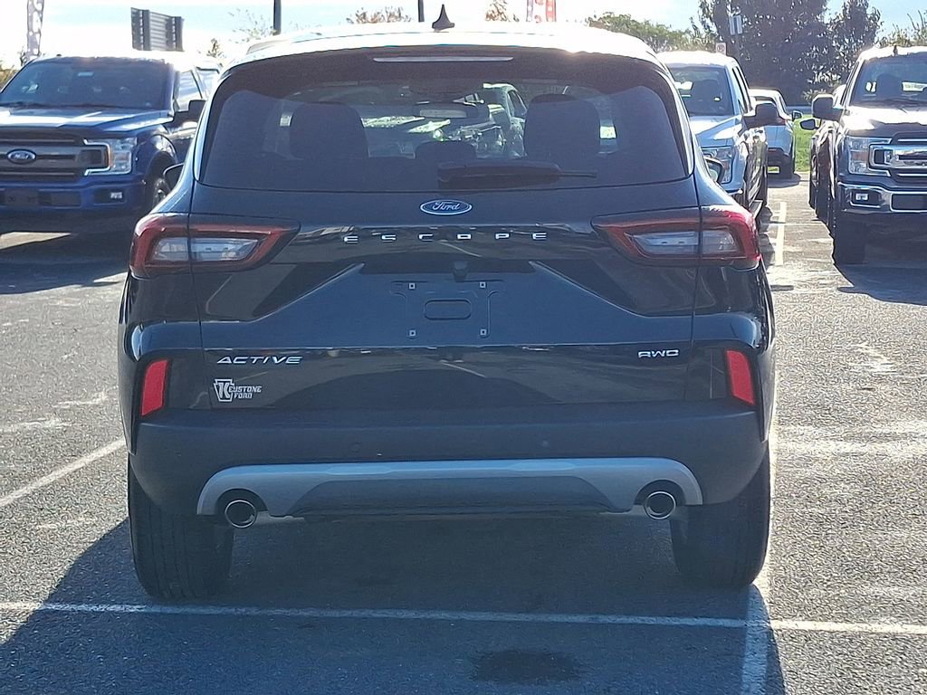 Certified 2023 Ford Escape Active image 5