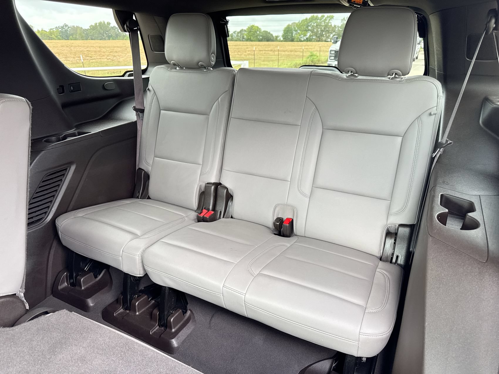 Used 2024 Chevrolet Tahoe LT RWD image 23