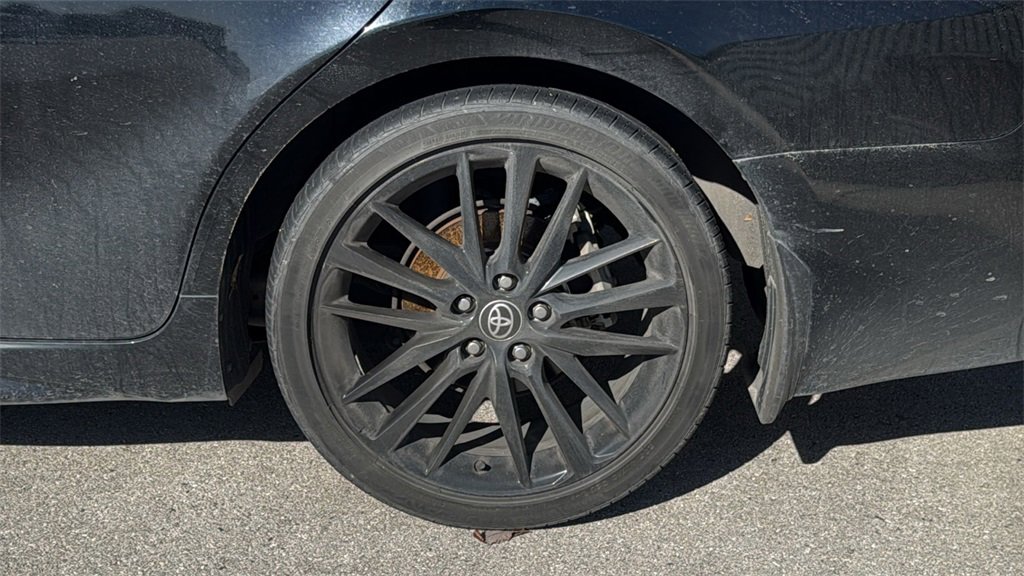 Used 2021 Toyota Camry XSE image 7