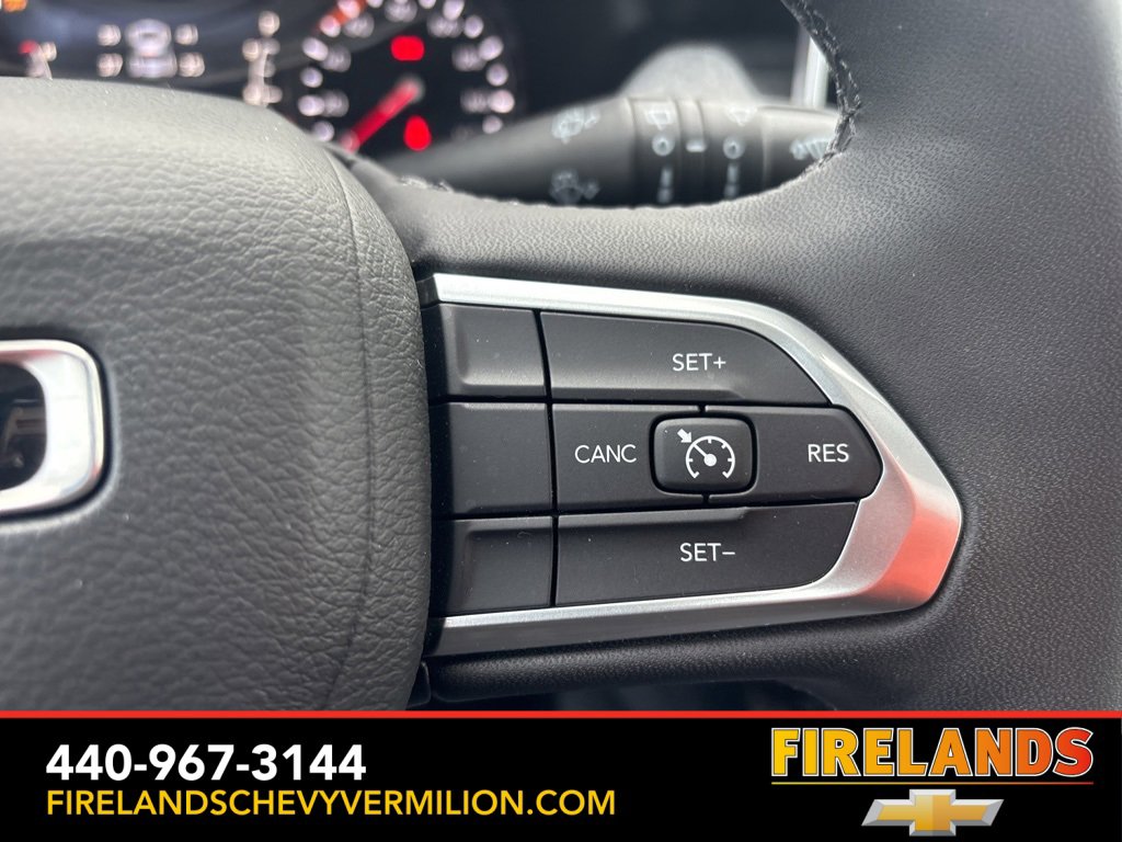 Used 2025 Jeep Compass Latitude w/ Sun & Sound Group image 16