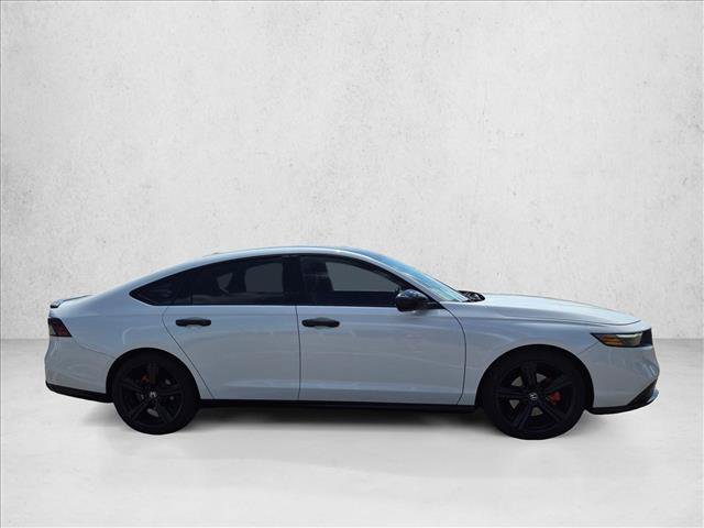 Used 2023 Honda Accord Sport image 4