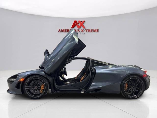 Used 2018 McLaren 720S RWD image 18